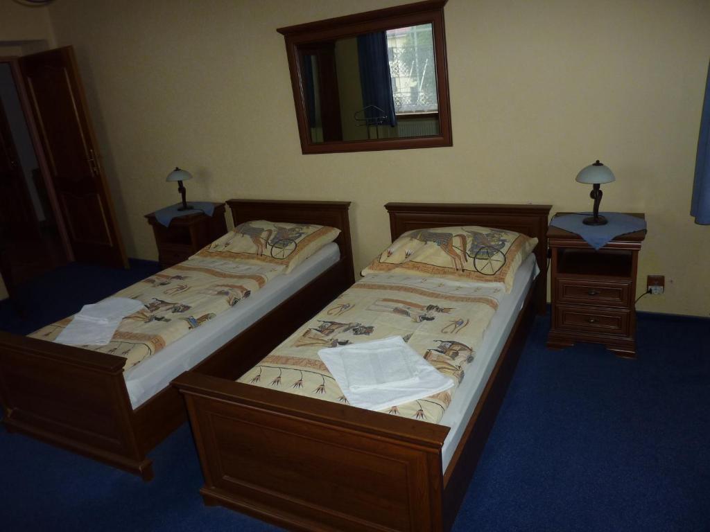 אוסטרבה Hotel Paradise חדר תמונה